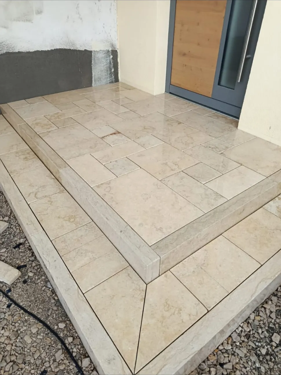 Stützmauer & Gartenumrandung – DE Gartengestaltung Projekt 04