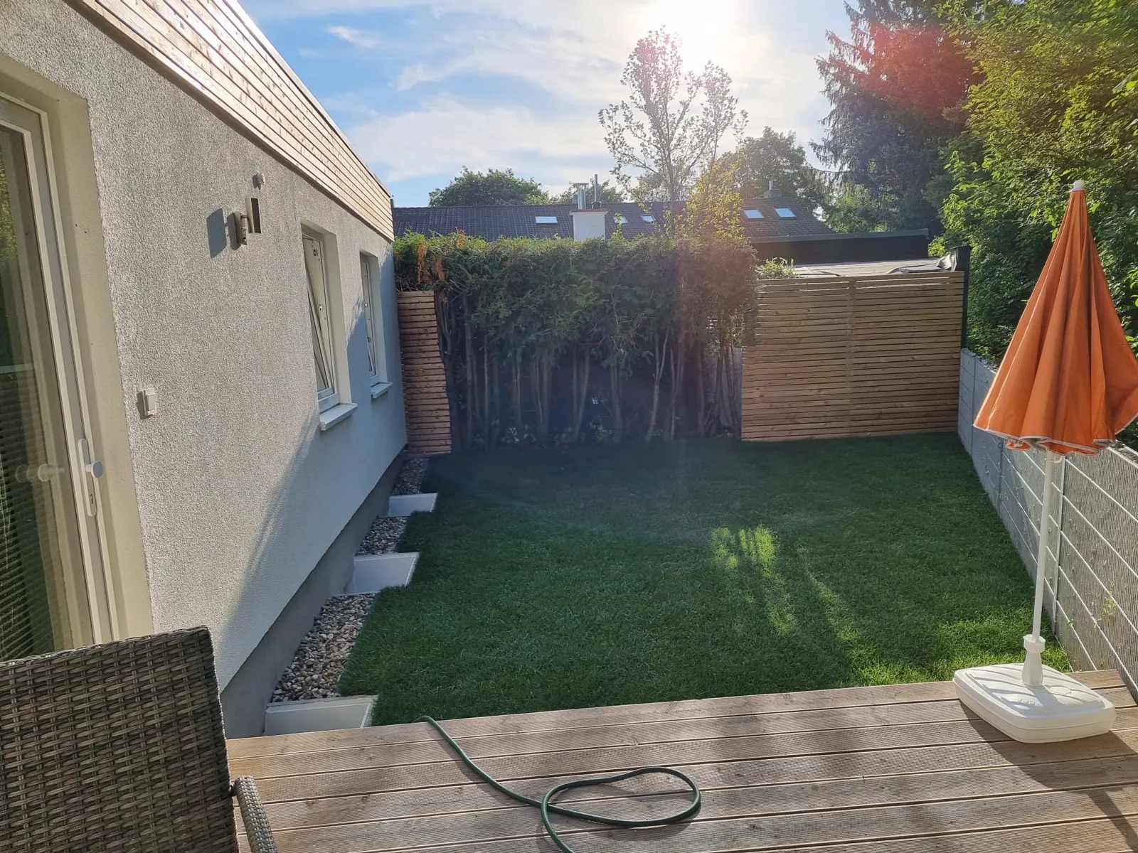 Gartenweg aus Naturstein – DE Gartengestaltung Projekt 29
